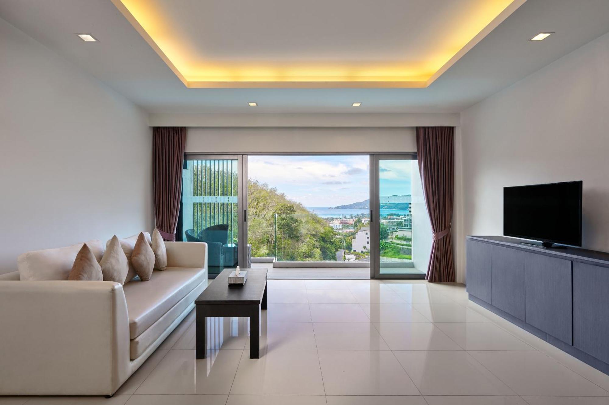 Hotel Patong Bay Hill Extérieur photo